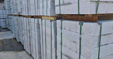 阜阳芝麻白路牙石，路侧石