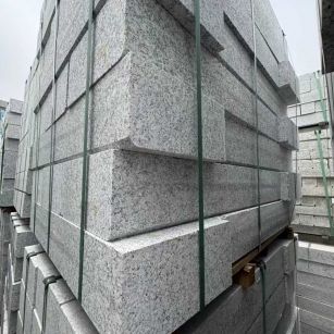 阜阳芝麻白路牙石 马路牙子