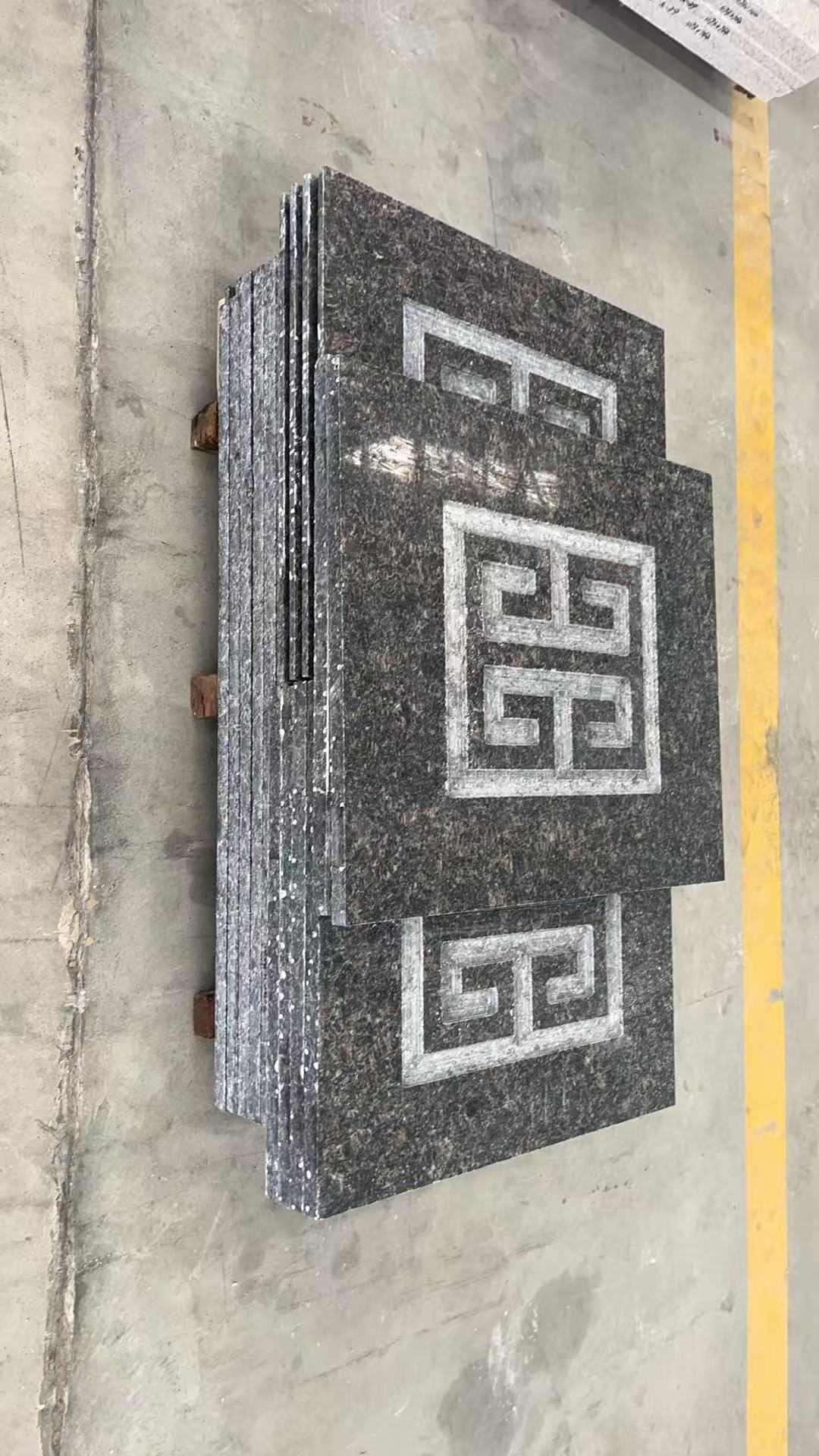 阜阳英国棕回纹雕刻版